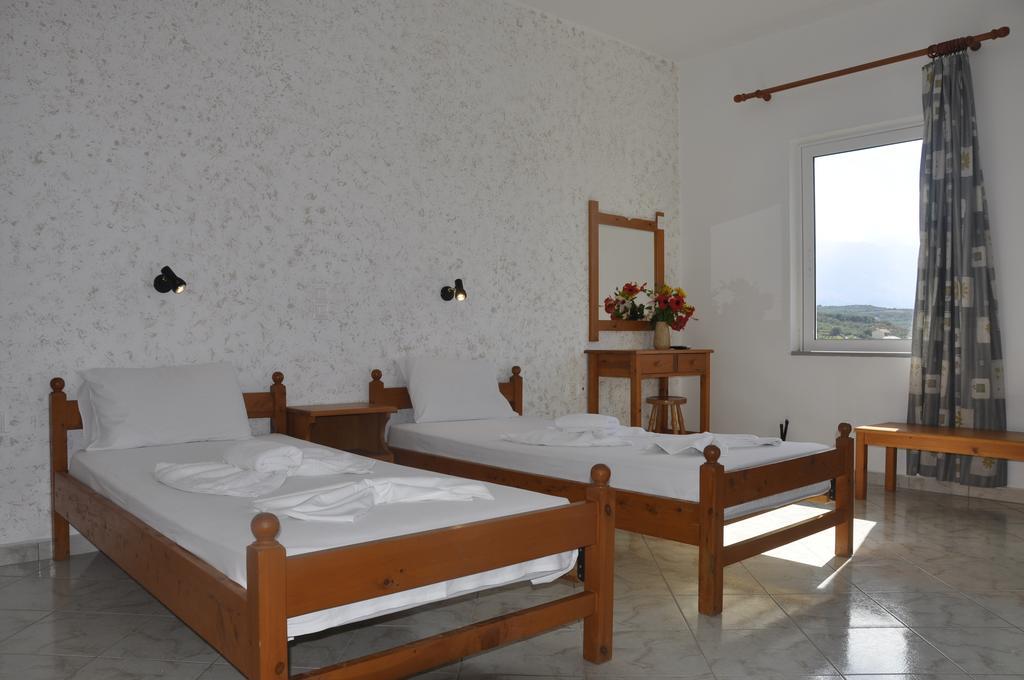Kastro Kera Apartment Almyrida  Ruang foto